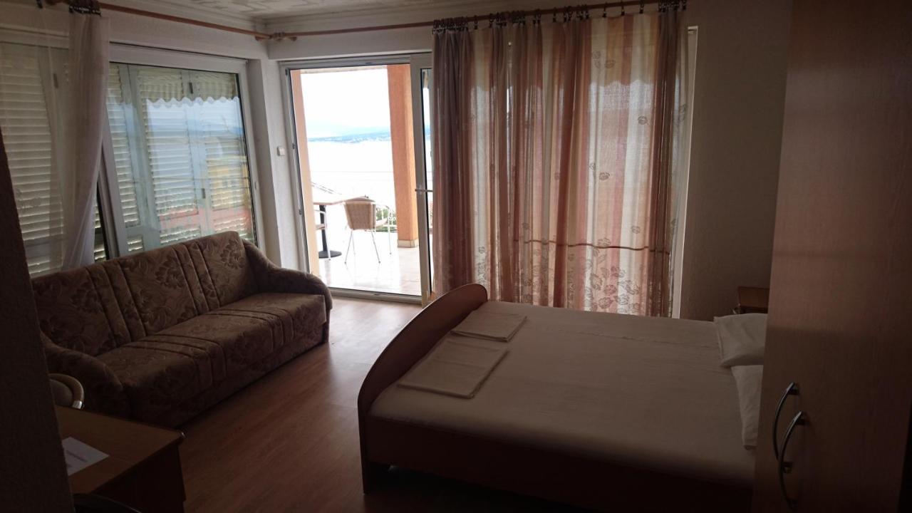 Restoran Sirena Bed & Breakfast Dramalj Exterior foto
